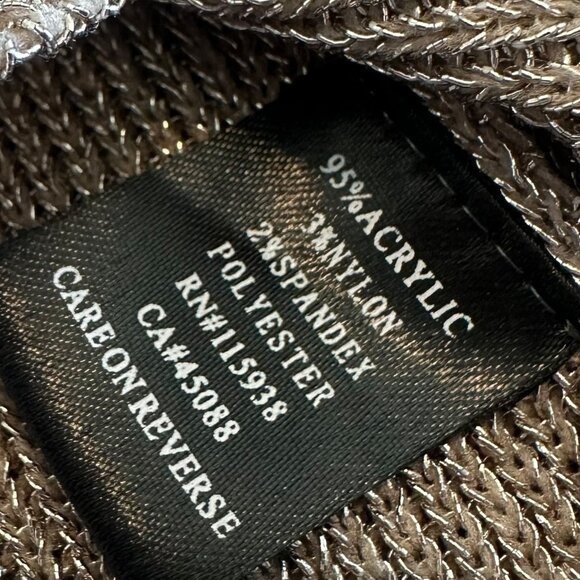 Red Berry Sleeveless Mock Neck tank Top Stretch Metallic Textured Size Small - Picture 9 of 10